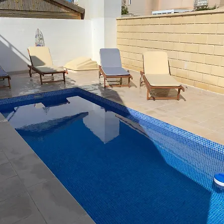 Mit Privaten Pool Holiday home