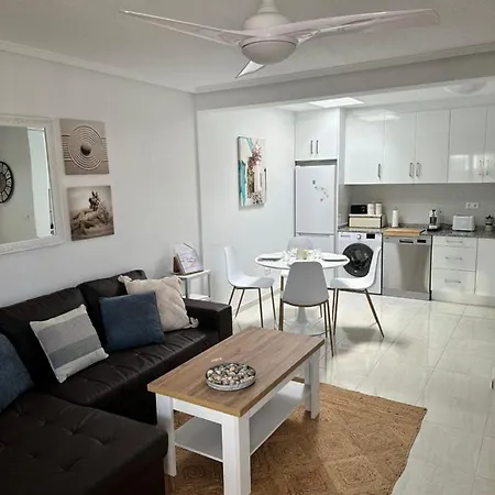 Mit Privaten Pool Holiday home Alicante