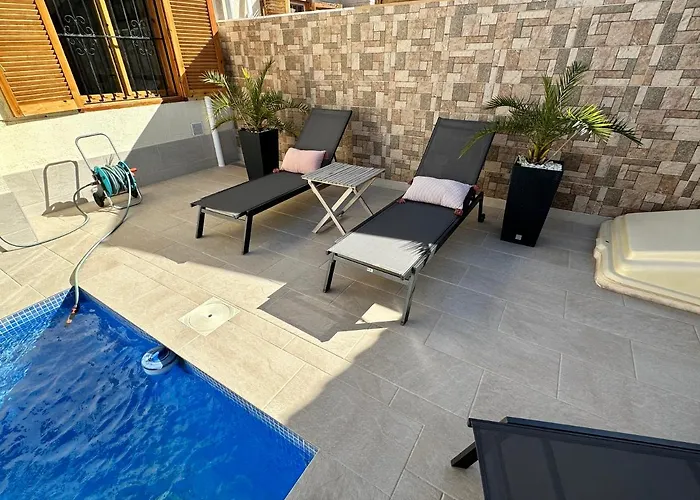 Mit Privaten Pool Holiday home *